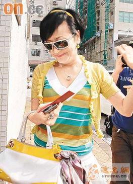 狄波拉简历个人资料,才华横溢的职场精英，成就非凡的人生旅程