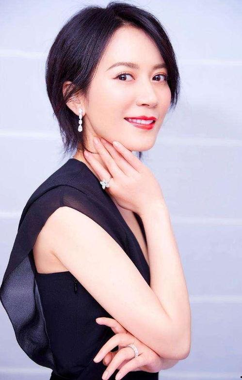 俞飞鸿现在的照片,时光见证的美丽传奇